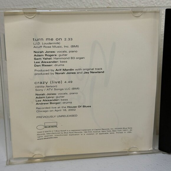 Norah Jones Turn Me On (CD Single, 2003) - w/Crazy (LIVE) - Picture 3 of 4
